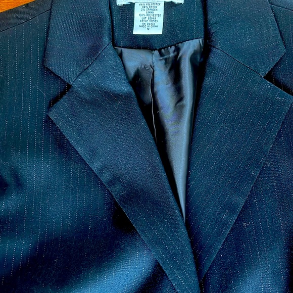 🍁🎉BlackBlazar.ExcellentCondition.Jewel Button.2FrontPockets.12.Feels like Wool - Picture 4 of 11